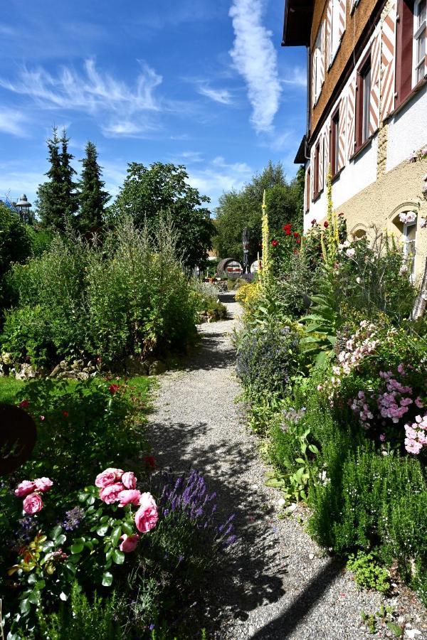 Landgasthof Roessle - Beim Kraeuterwirt Оберштауфен Экстерьер фото